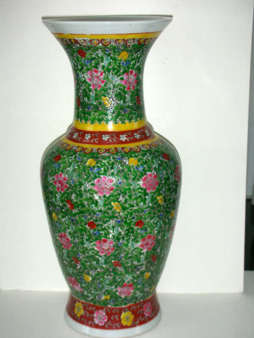 Large Qianlong Famille Verte/Rose Chinese Vase 34 Cms