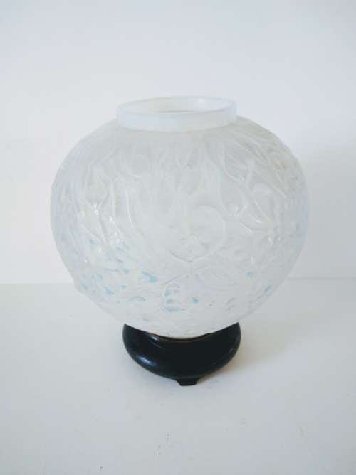 1930's Lalique 'Gui' Vase