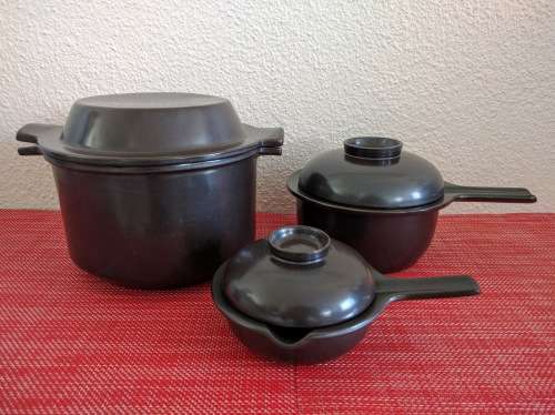 Arabia Finland 'Liekki' Flame Proof Casserole by  Ulla Procope