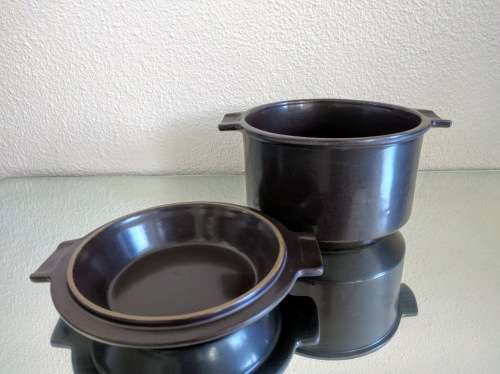 Arabia Finland 'Liekki' Flame Proof Casserole by  Ulla Procope