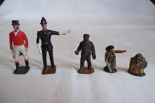 Lot of 5 rare lead toy figures