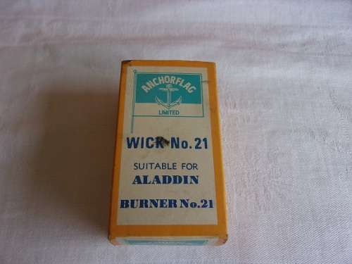 Vintage aluminium Aladdin 21c kerosene table lamp with flue and new wick