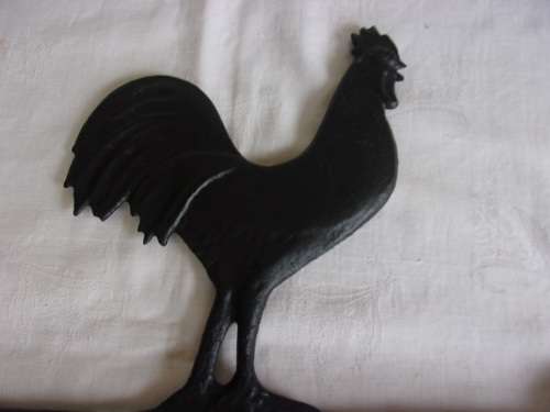 Vintage rooster cast metal weather vane