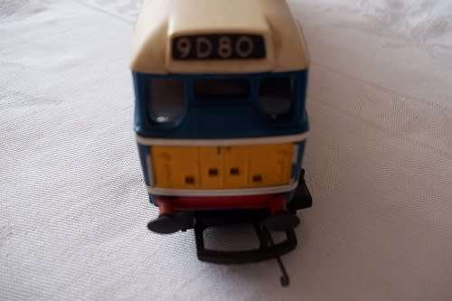 Triang Hornby OO Gauge R357 Type 2 Brush Diesel No. D5578 locomotive