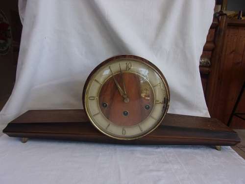 Vintage German Hermle art deco mantel clock - working