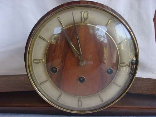 Vintage German Hermle art deco mantel clock - working