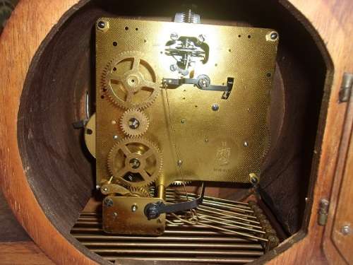 Vintage German Hermle art deco mantel clock - working