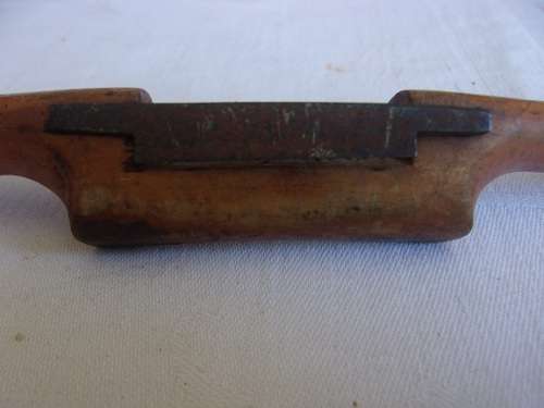 7 Antique wooden carpenters planes for 1 bid