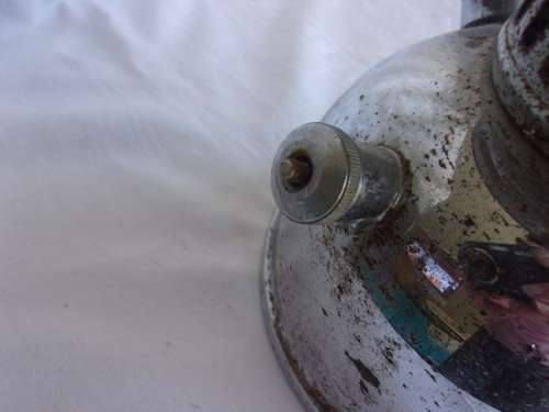 Vintage Butterfly Kerosene pressure lantern for restoration - 350CP