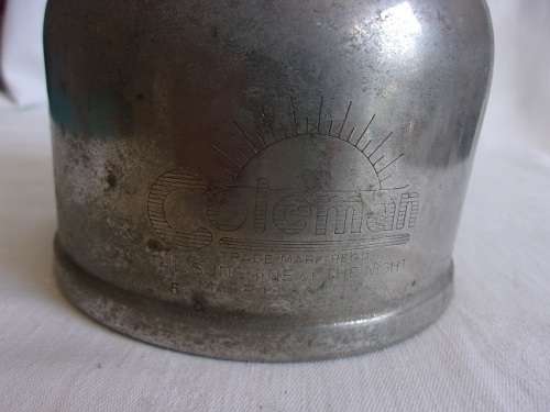 1951 Coleman no. 249 kerosene pressure lamp - made in Canada