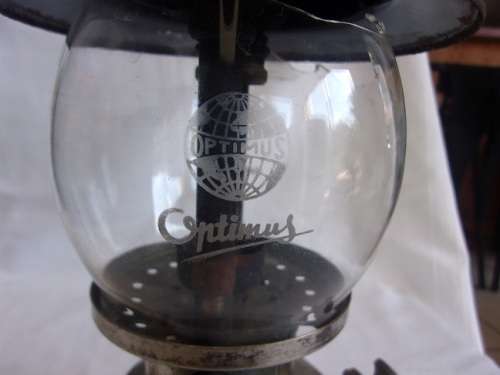 1951 Coleman no. 249 kerosene pressure lamp - made in Canada