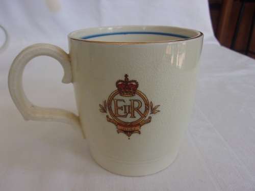 Large lot of vintage porcelain Royalty memorabilia for 1 bid