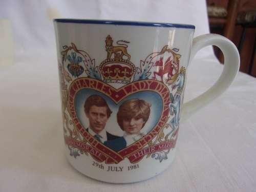 Large lot of vintage porcelain Royalty memorabilia for 1 bid