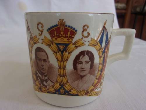 Large lot of vintage porcelain Royalty memorabilia for 1 bid