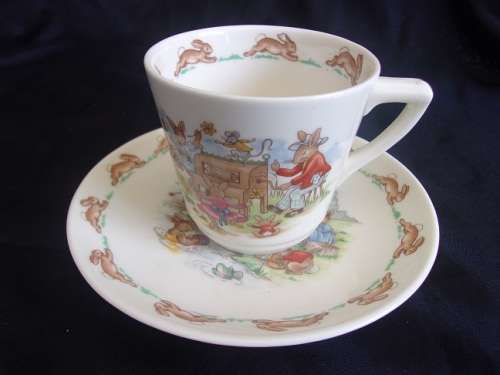 Vintage Royal Doulton Bunnykins 5 piece breakfast set - Golden Jubilee Celebration collection