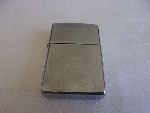 Collection of 4 vintage Zippo lighters for 1 bid - bargain buy