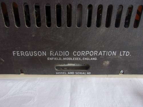 Vintage Ferguson ivory bakelite table valve radio - not tested