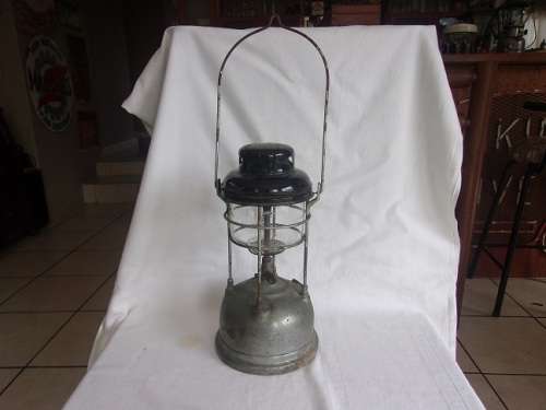 Vintage Tilley Model 246A pressure lantern