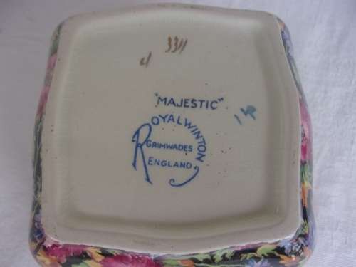 Vintage Royal Winton Chinz `Majestic` pattern tea set