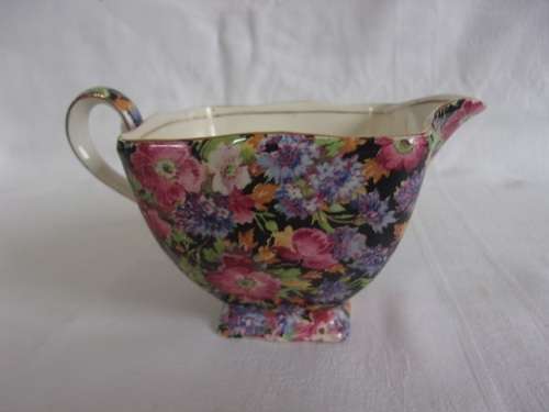 Vintage Royal Winton Chinz `Majestic` pattern tea set