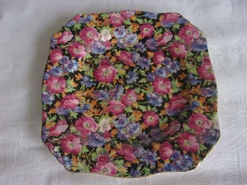 Vintage Royal Winton Chinz `Majestic` pattern tea set