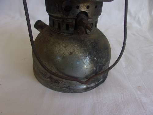 Vintage Hipolito 250 pressure lantern for restoration or parts