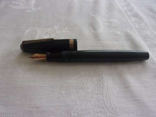 Vintage Parker Duofold gold filled button filler fountain pen