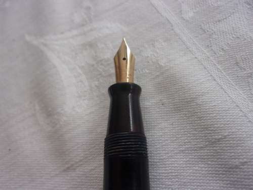 Vintage Parker Duofold gold filled button filler fountain pen