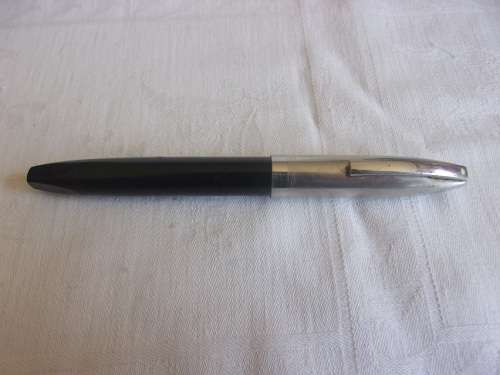 Vintage cased Sheaffer Snorkel White Dot fountain pen - made in Australia