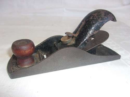 Vintage Shelton No. 4 block plane - US. Pat. No. 1914609