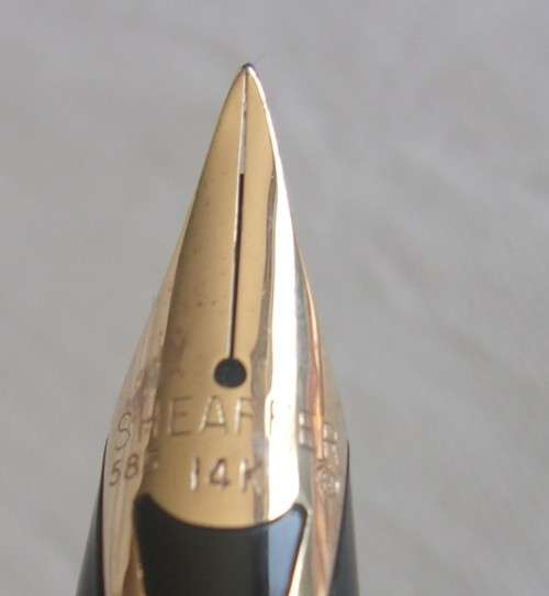 Vintage cased Sheaffer 440 White Dot fountain pen with 14k gold nib