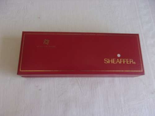 Vintage cased Sheaffer 440 White Dot fountain pen with 14k gold nib