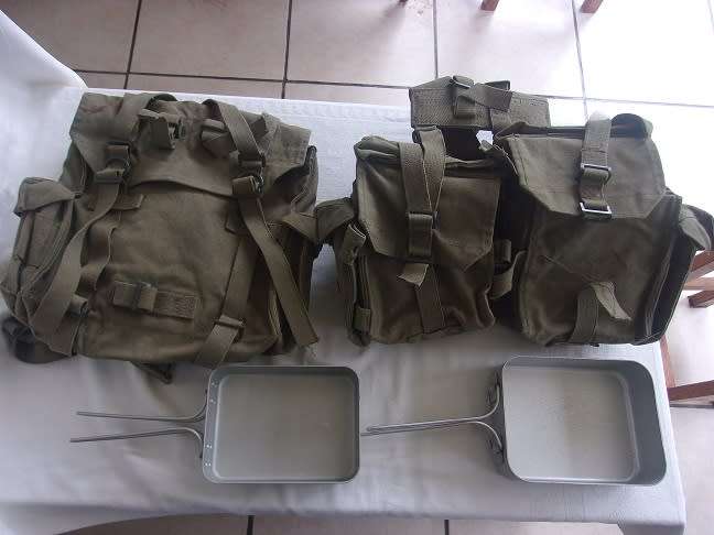Vintage SADF webbing (with dixies) and `grootsak` for 1 bid