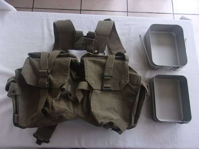 Vintage SADF webbing (with dixies) and `grootsak` for 1 bid