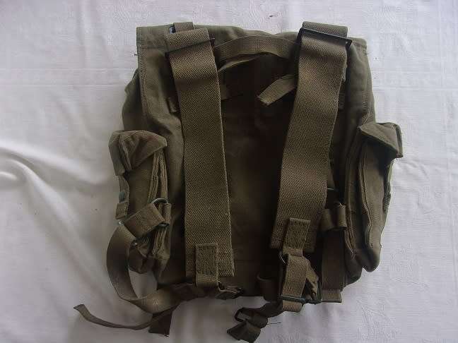 Vintage SADF webbing (with dixies) and `grootsak` for 1 bid