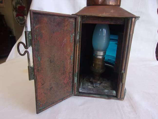 Antique small copper `Stuurboord` ships lantern - electrified