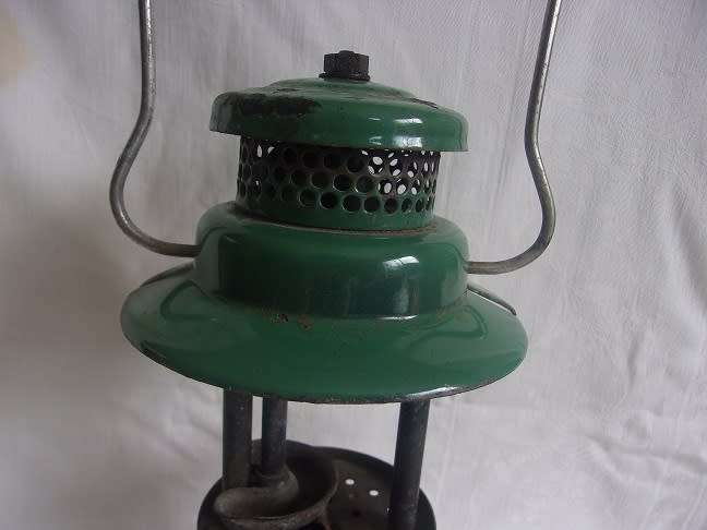 Vintage Coleman No. 249 `Scout` pressure lantern for restoration - made in Canada