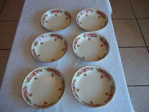 6 x Royal Doulton Roses & Wattle soup bowls
