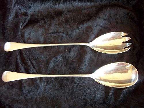 Lovely antique (Victorian) silver plated salad servers