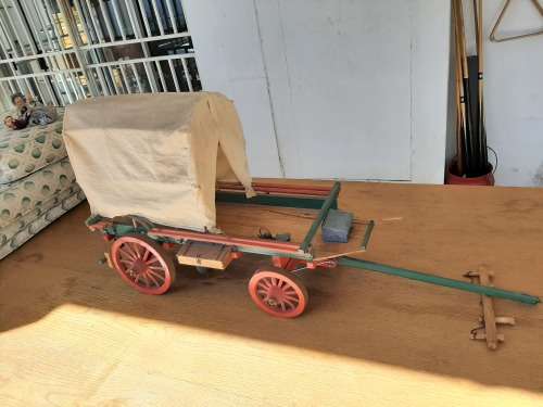 ABSOLUTELY STUNNING    LARGE VOORTREKKER OXWAGEN MODEL     DETAILED !