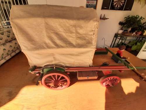 ABSOLUTELY STUNNING    LARGE VOORTREKKER OXWAGEN MODEL     DETAILED !