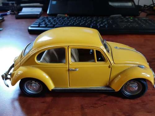 1967  large model  beetle  die cast   Great condition