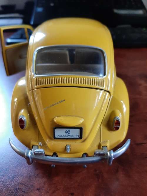 1967  large model  beetle  die cast   Great condition