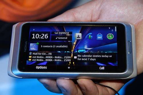 NOKIA E7  ***** LOCAL STOCK ,SEALED ### THE NEW E 7-SERIES COMMUNICATOR