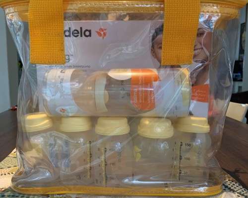 Medela Swing Breast Pump with accessories