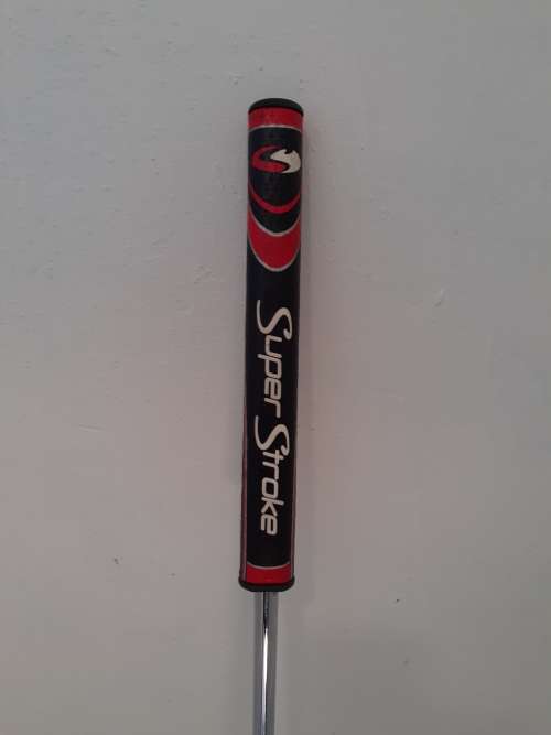 Odyssey White Hot #2 Center-shafted putter