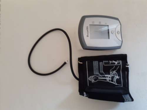 Rossmax MJ150f blood pressure monitor