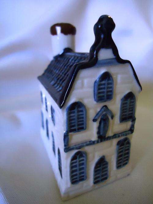 KLM HOUSE FRENZY!!! OLD BLUE DELFT KLM HOUSE RYNBENDE NR 7