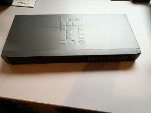 Level One Fast Ethernet Switch, Model FSW-1609TFX, 16 Port, 10/100