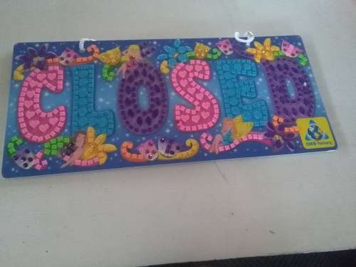 Sticky Mosaics Orb: Ladenschild OPEN/CLOSED